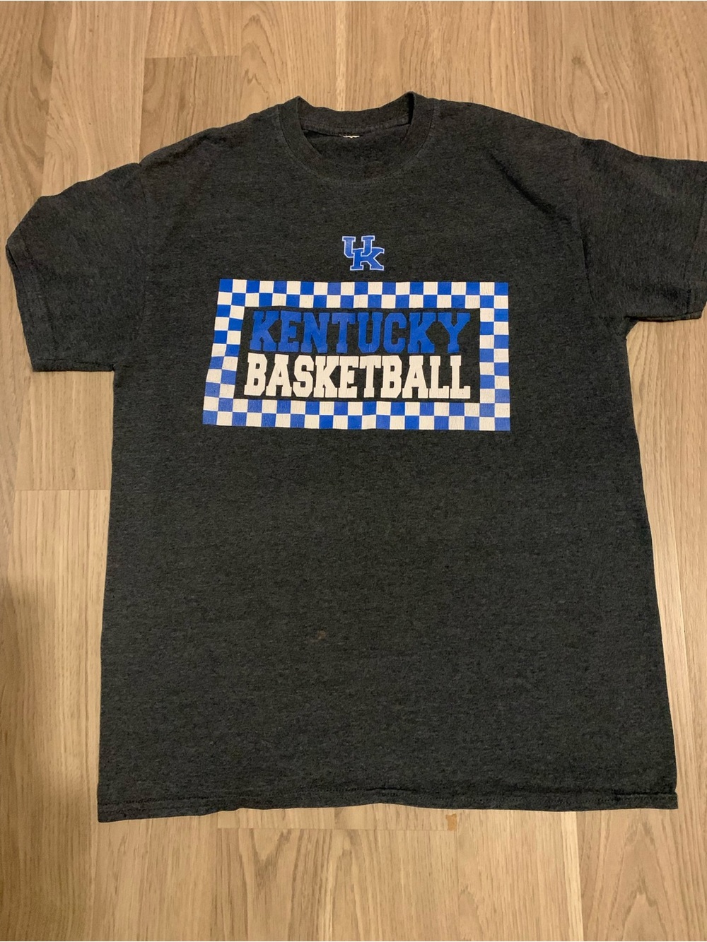 Kentucky Basketball Graphic Tee for Kids - Charcoal